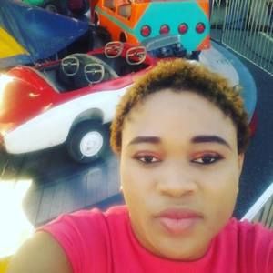 Meet your Posher, Debola